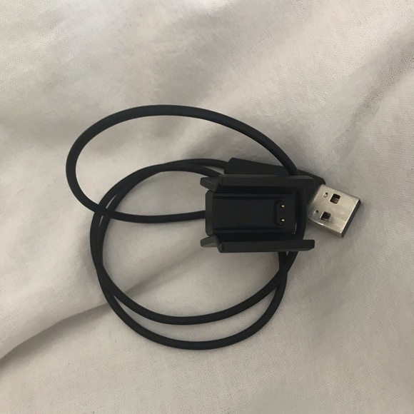 Fitbit Alta HR Charger - Picture 2 of 3